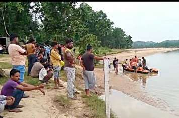 Teen drowned in Banas River Sidhi पांच दोस्तों के साथ पिकनिक मनाने गया किशोर बनास नदी में डूबा