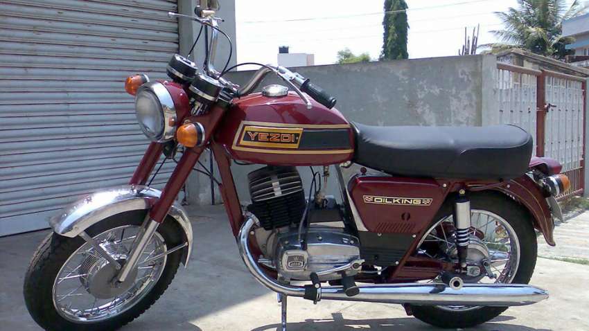 yezdi bike