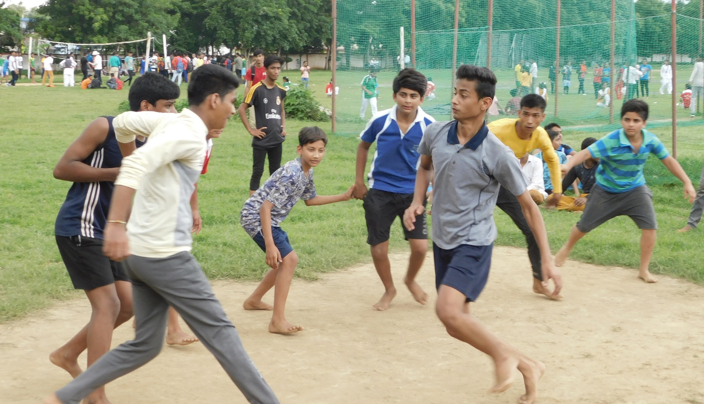 Players selected for district level competition जिला स्तरीय प्रतियोगिता के लिए खिलाडिय़ों का चयन