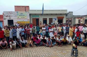 Anger नशे की बिक्री पर लगाम लगाने को ग्रामीण हुए मुखर