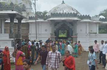 hindi news-gujrati-in-dungarpur-city-swami-shivanand-news- पीढिय़ों का नाता, खिंच लाया गुजरात से डूंगरपुर