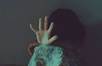Chhattisgarh crime: 11 year old girl gang raped by 4 man Breaking News: बचपन में माता-पिता की हो गई हत्या, 11 साल की हुई तो मामा-मामी ने 4 दरिंदों से कराया गैंगरेप, गर्भवती हुई तो...