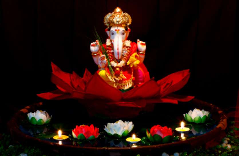 Ganesh Chaturthi अगर भगवान गणेश को बतानी है 'मन की बात' तो इस पत्ते पर भेज दो लेटर