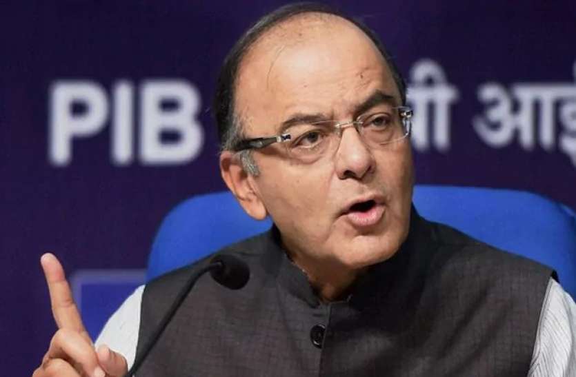 Arun Jaitley 19 महीनों तक कैदियों के बीच रहे थे अरुण जेटली, जानें उनसे जुड़ी ऐसी 10 दिलचस्प बातें