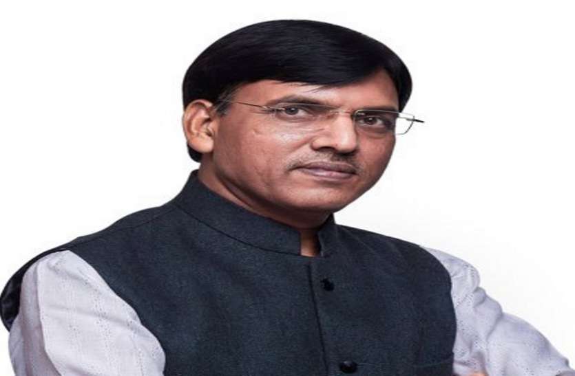 Union Minister Mansukh Mandavia, Gujarat इस केन्द्रीय मंत्री ने की अपील. 2 अक्टूबर से प्लास्टिक का कचरा एकत्र करने के अभियान में जुड़ें