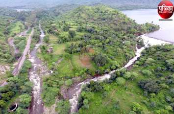 tourist point become has Aravali hills of Pali district VIDEO : इन्द्र की मेहर से मुस्कुराने लगी हैं यहां की वादियां, बहते जल की आवाज व सुंदरता बनी आकर्षण का केन्द्र