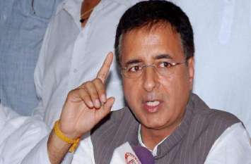 Congress spokesperson Randeep Surjewala told RSS-BJP anti poor and Dal कांग्रेस प्रवक्ता रणदीप सुरजेवाला ने आरएसएस-भाजपा को बताया दलित विरोधी, कहा- सामने आया असली एजेंडा