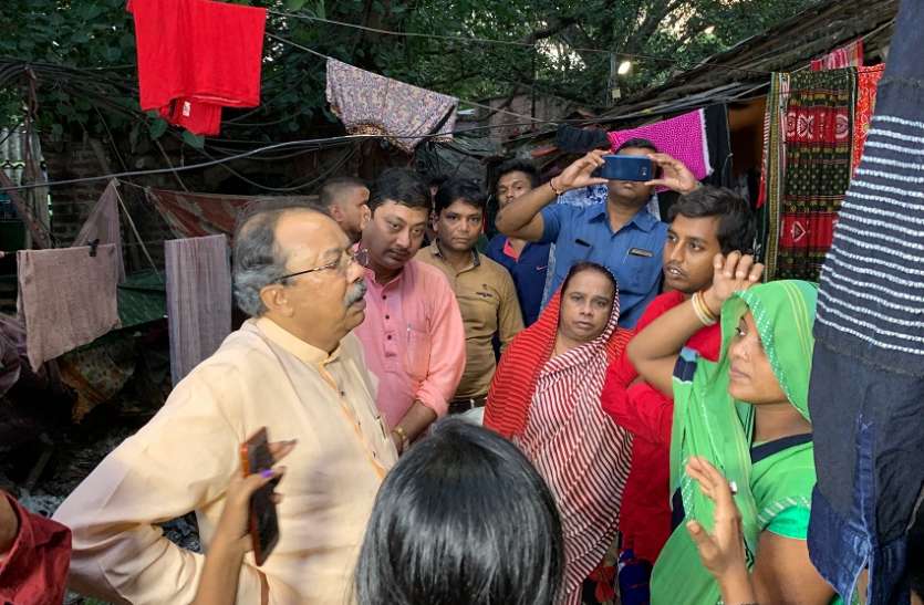 kolkata मुख्यमंत्री के दौरे से बदली बस्ती की तस्वीर