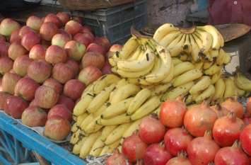 Vegetable prices still stable बारिश ने लगा दिए फलों के भाव पर ब्रेक, सब्जियां के दाम अब भी स्थिर