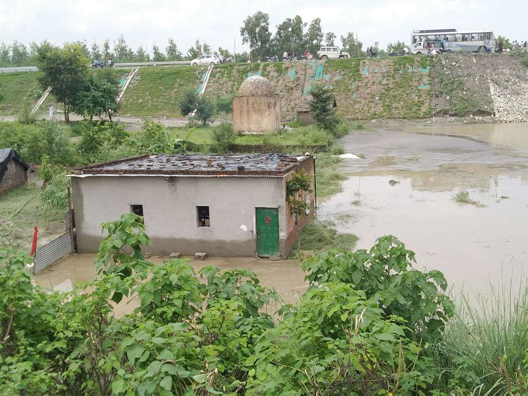 सहारनपुर के सरसावा क्षेत्र में बाढ़ जैसे हालात