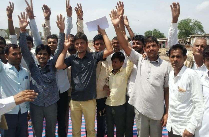 Puliya on NH 68 Siwada 50 फीट चौड़ी एमडीआर सड़क पर 40 फीट का पुलिया