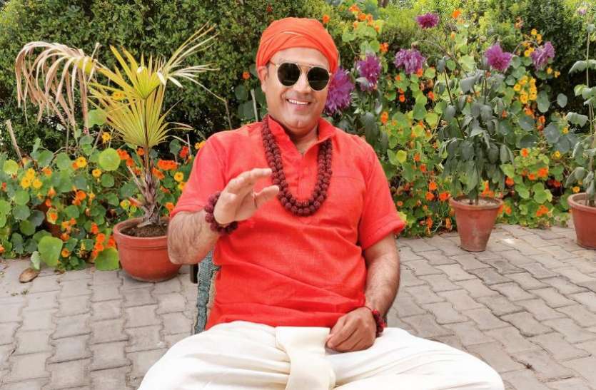 Virender Sehwag सोशल मीडिया पर धूम मचा रही है वीरेंद्र सहवाग की ये तस्वीर