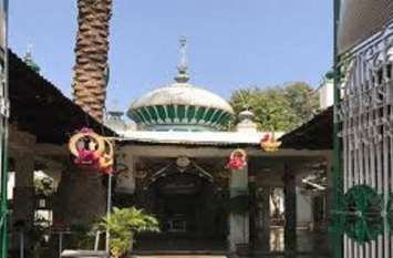 Hazrat Hakku Shah Baba's annual Urs symbol of Qaumi unity कौमी एकता का प्रतीक हजरत हक्कू शाह बाबा का वार्षिक उर्स