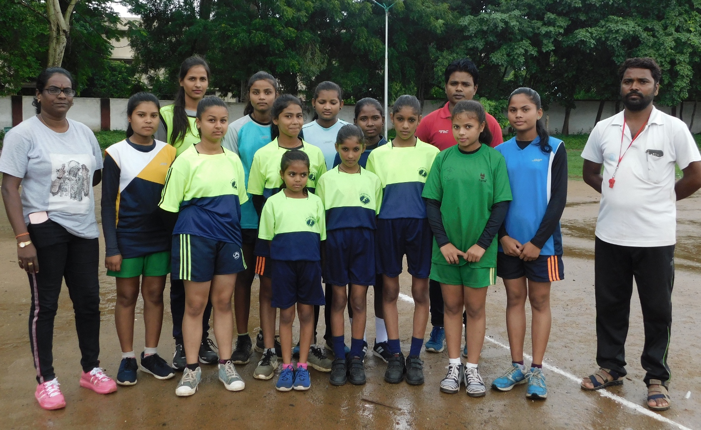 Handball players selected for state level without playing बिना खेले ही राज्य स्तर के लिए चयनित हो गए हैण्डबाल के खिलाड़ी