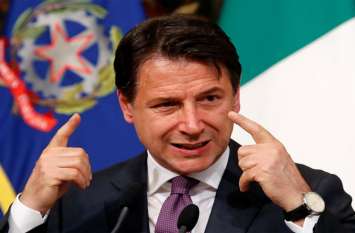 Italy prime minister has to resign after allies denied support इटली: नहीं चली गठबंधन वाली सरकार, प्रधानमंत्री कोंटे को देना पड़ा इस्तीफा