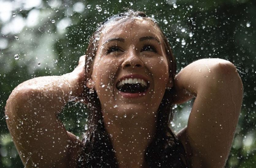 Monsoon Care Tips - मानसून में सेहतमंद रहने के लिए अपनाएं ये टिप्स Monsoon Care Tips - मानसून में सेहतमंद रहने के लिए अपनाएं ये टिप्स