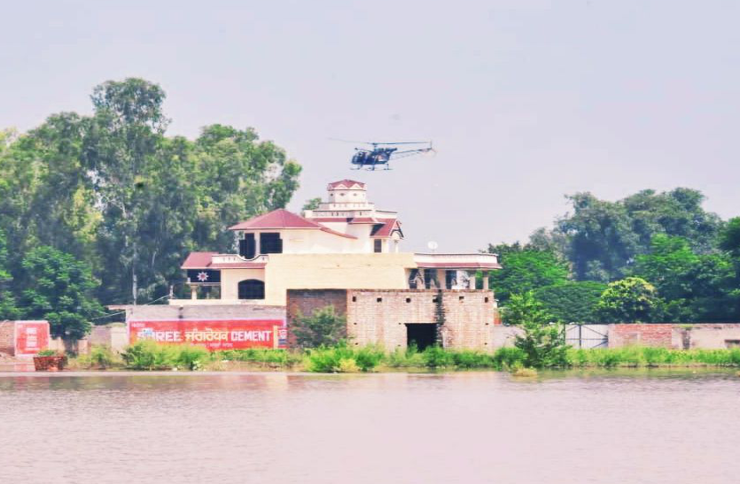 पंजाब के 8 जिलों में जलजला, बाढ की चपेट में 300 गांव, इस हालत में जीने को मजबूर लोग