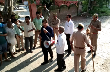 water level increase in yamuna river in ghaziabad यमुना नदी उफान पर, अधिकारी बचाव के लिए कर रहे ये अपील