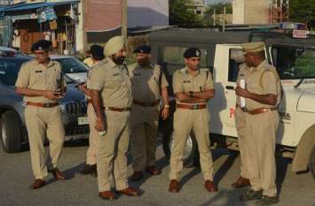 Pehlu Khan Case Latest Update SIT Team Reached Behror For Invstigation पहलू खान प्रकरण में जांच करने बहरोड़ पहुंची एसआईटी की टीम, कब्जे में ली मामले की सारी फाइलें, घटना स्थल का भी किया मुआयना