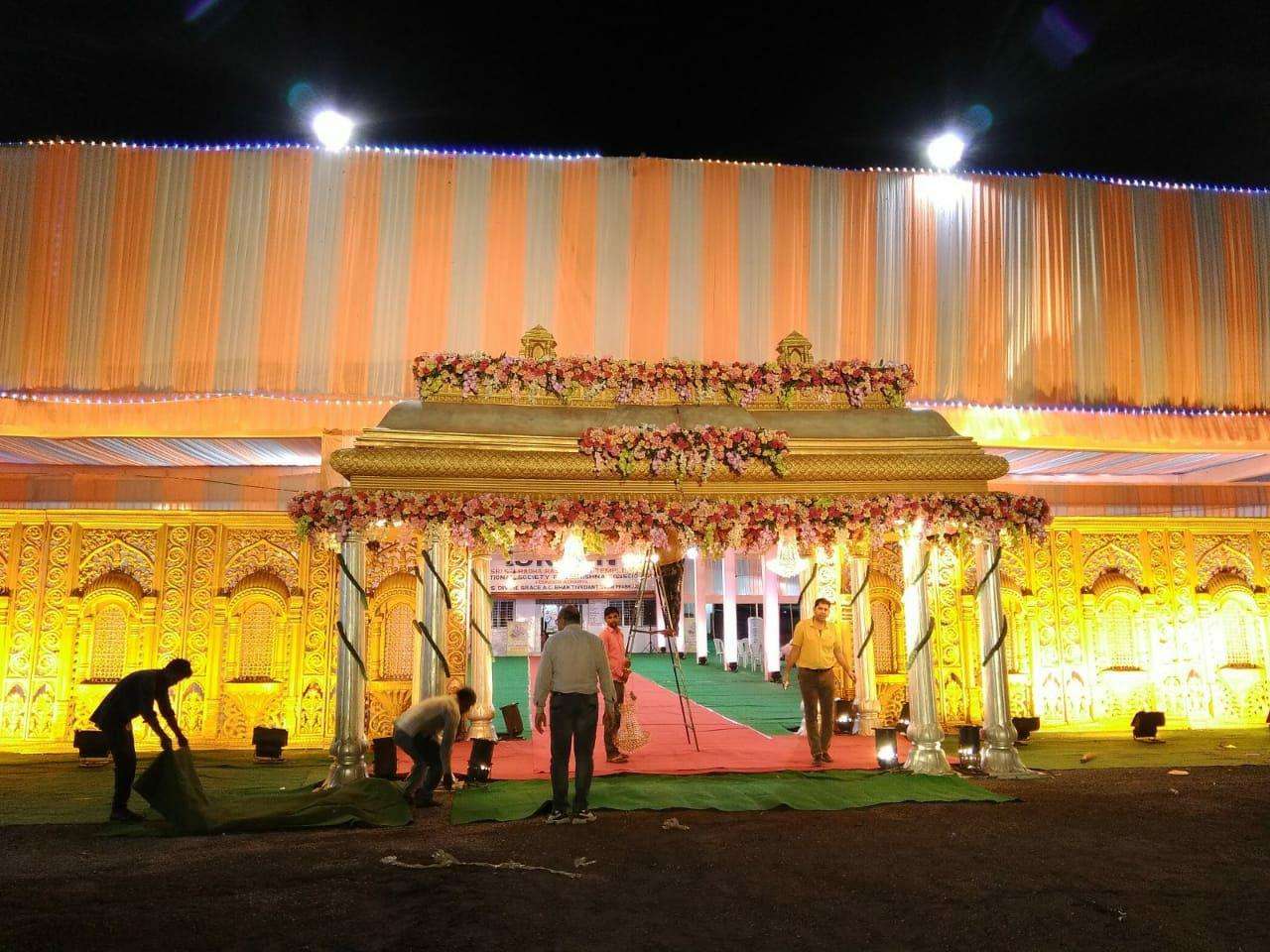 कृष्ण जन्माष्टमी के मौके पर इस्कॉन मंंदिर में भव्य आयोजन, रात 2 बजे तक कर सकते हैं राधा-कृष्ण के दर्शन