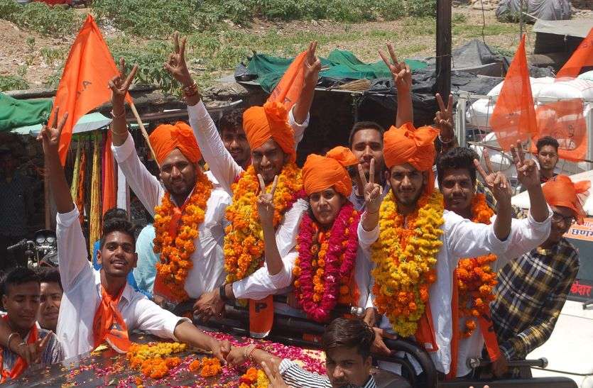 किशनगढ़ कॉलेज में अध्यक्ष पद के लिए 3 भरा नामांकन किशनगढ़ कॉलेज में अध्यक्ष पद के लिए 3 भरा नामांकन