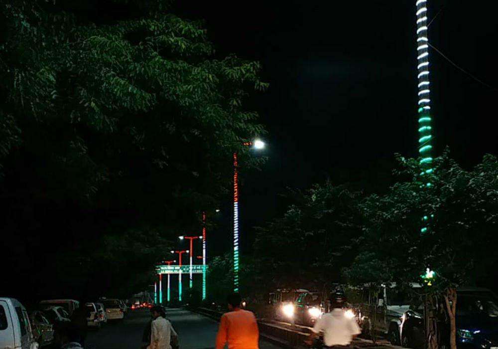 Tricolor LED