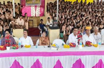 District Level Nehru Hockey Competition sirohi school वेलांगरी स्कूल में शुरू हुई जिला स्तरीय नेहरू हॉकी प्रतियोगिता, उद्घाटन मैच टाई, दूसरे में वेलांगरी विजेता