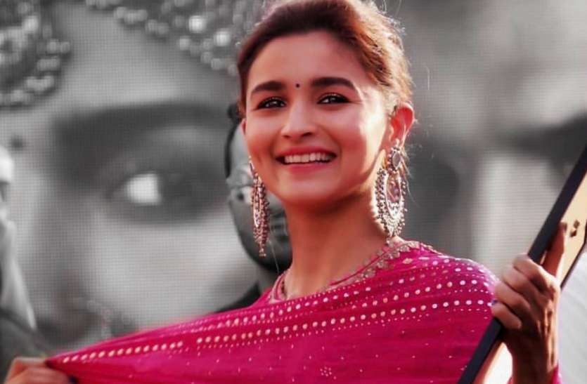 alia आलिया ने अमेजन के जंगलों को बचाने के लिए किए ट्वीट में की ये गलती, गलत तस्वीरें हो रही हैं वायरल
