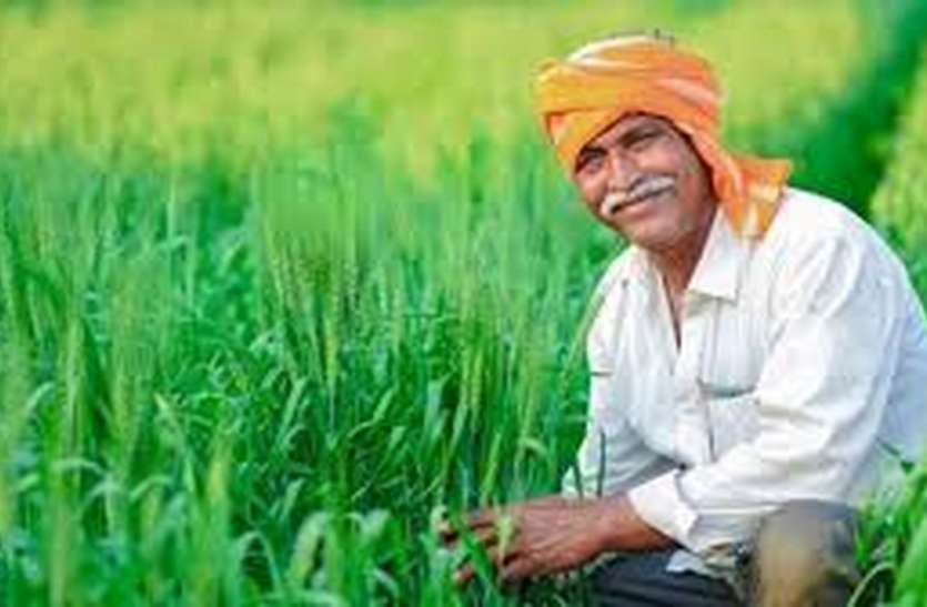 सोयाबीन के भावांतर से लेकर गेंहू के बोनस और प्याज की प्रोत्साहन राशि की बाट जोह रहे किसान सोयाबीन के भावांतर से लेकर गेंहू के बोनस और प्याज की प्रोत्साहन राशि की बाट जोह रहे किसान