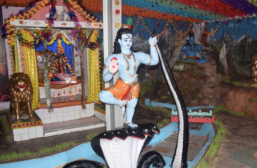 Krishna Janmashtami Krishna Janmashtami के अचूक 6 उपाय, एक भी किया तो मिलेगा अद्भुत लाभ