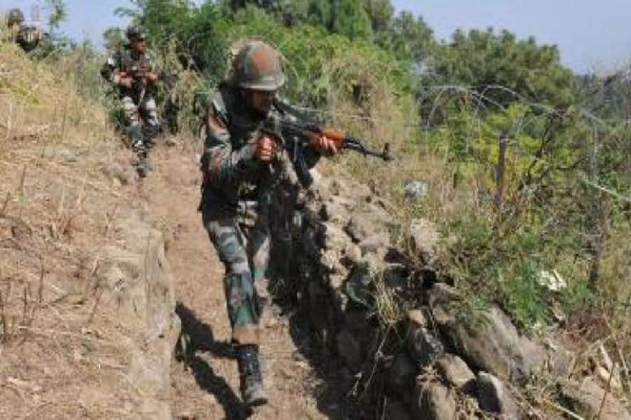 नौशहरा में पाक सेना ने किया संघर्ष विराम का उल्लंघन, जवान शहीद