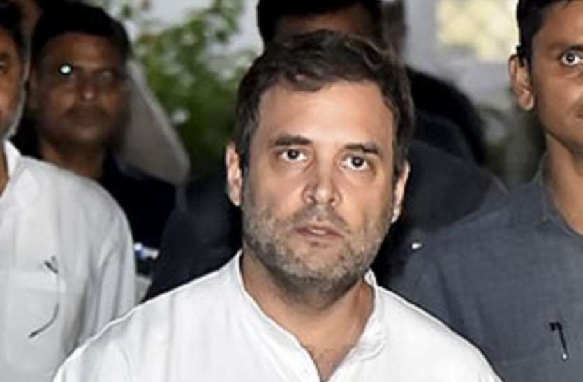 rahul.jpg विपक्षी दल के 9 नेताओं समेत आज श्रीनगर जाएंगे राहुल गांधी, लोगों से करेंगे मुलाकात