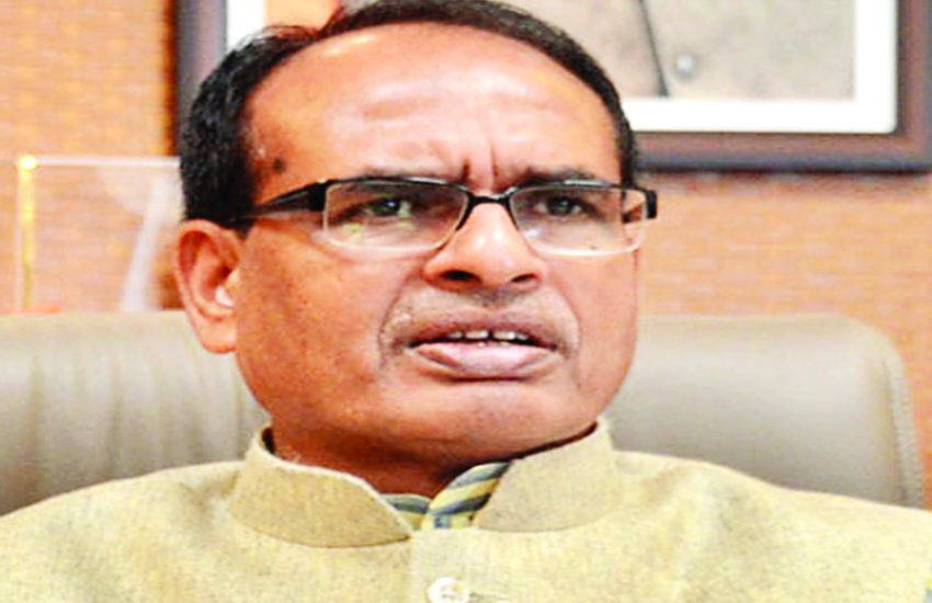 प्रदेश में लॉ एंड ऑर्डर की व्यवस्था ध्वस्त, अपराधियों को कुचलने की जरूरत : शिवराज प्रदेश में लॉ एंड ऑर्डर की व्यवस्था ध्वस्त, अपराधियों को कुचलने की जरूरत : शिवराज
