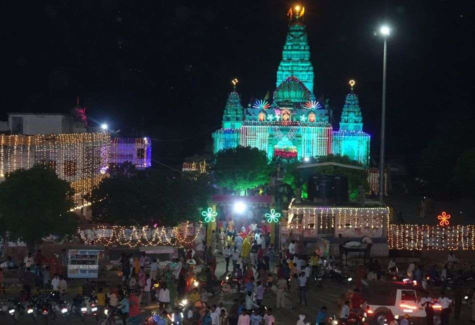 दौसा में धूमधाम से मनाई श्रीकृष्ण जन्माष्टमी, झांकियों के दर्शन को उमड़े श्रद्धालु