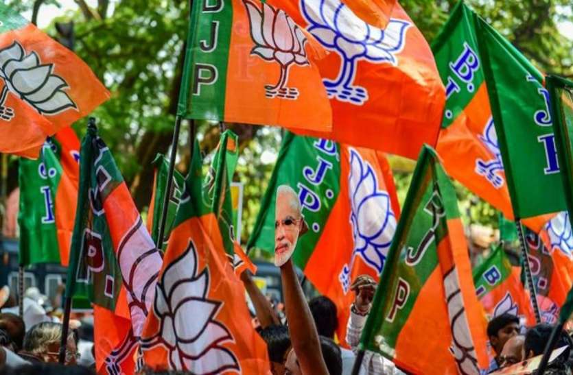 bjp leader murder पति-पत्नी का विवाद सुलझाने पहुंचे भाजपा नेता की गोली मारकर हत्या