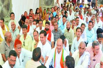 alwar political news भाजपा ने गहलोत सरकार पर लगाया कानून व्यवस्था में गिरावट का आरोप