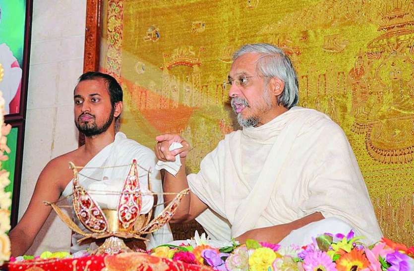 आत्मा के आरोहण का पर्व है पर्युषण आत्मा के आरोहण का पर्व है पर्युषण