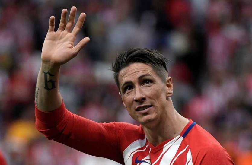 fernando_torres_football.jpg फर्नोंडो टॉरेस को अपने विदाई मैच में हार से करना पड़ा संतोष