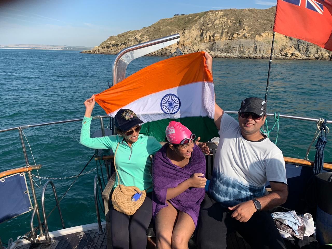 udaipur-swimming-star-gauravi-singhvi-english channel swimming-news VIDEO : लेकसिटी की गौरवी ने सबसे कम उम्र में इंग्लिश चैनल पार करने का बनाया रिकार्ड