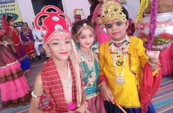 janmashtami 2019 celebrated between Rohini Nakshatra and heavy rain janmashtami 2019 : रोहिणी नक्षत्र और भारी बारिश के बीच मना कृष्ण जन्मोत्सव