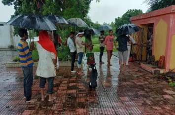 Police in search of stolen ancient statue, case of new village Police in search of stolen ancient statue, case of new village