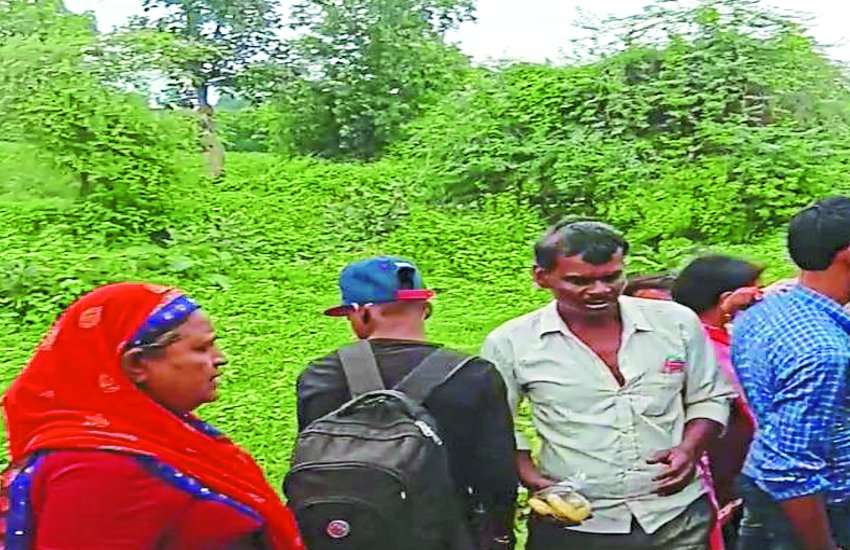 शराबी ड्राइवर ने भगाई बस, तीन बार बचे, महिला पास बैठकर बोलीं- अब तुझे चप्पल से मारूंगी