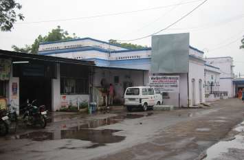 Dhar District hospital will look like a private hospital ज्रल्द ही निजी अस्पताल की तरह नजर आने लगेगा जिला अस्पताल