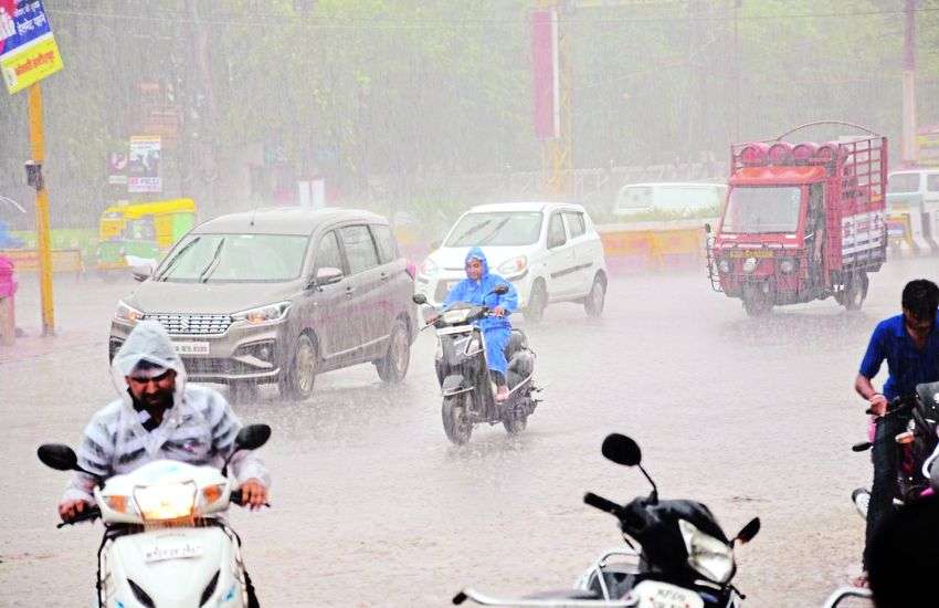 मानसून फिर मेहरबान, अब तक 31 इंच बारिश, 2018 की कुल बारिश के बराबर पहुंचा आंकड़ा