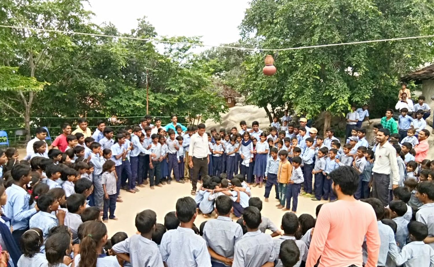 srikrishna janmashtmi बच्चों की सूरत में दिखी 'भगवान की मूरत