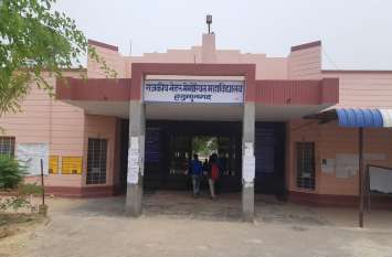 बैलेट पेपर पर महाभारत - एबीवीपी कार्यकर्ताओं ने राज्यपाल को भेजी शिकायत, बैलेट पेपर पर महाभारत - एबीवीपी कार्यकर्ताओं ने राज्यपाल को भेजी शिकायत,