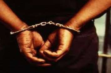 Husband beaten so badly that his wife broke down Husband:पति ने इस कदर पीटा की पत्नी ने तोड़ दिया दम