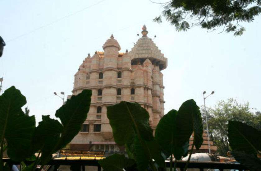 shri_siddhi_vinayak_ganpati_mandir.jpg
