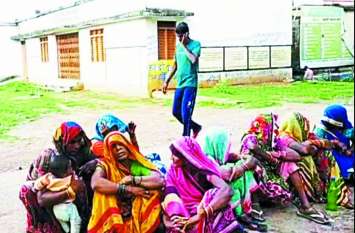 Child's condition worsens after being injected in district hospital झोलाछाप डॉक्टर के इंजेक्शन लगाने के बाद बिगड़ी बच्चे की हालत, जिला अस्पताल में मौत