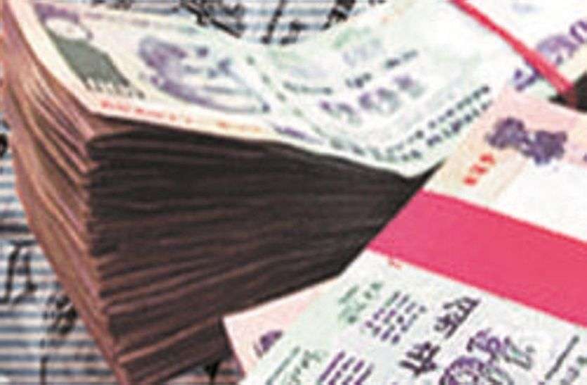 Those taking online betting IDs got absconding first, then bargain sho ऑनलाइन सट्टे की आइडी लेने वालों को पहले कराया फरार, फिर गिरफ्तारी का डर दिखा हुई सौदेबाजी